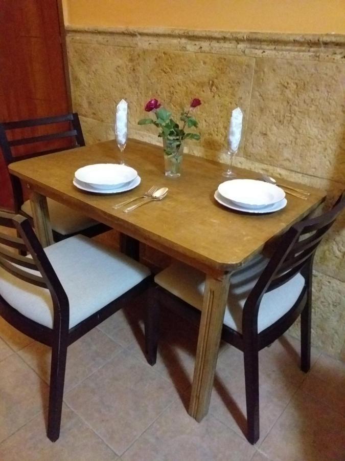 La Canada Villaharta المظهر الخارجي الصورة